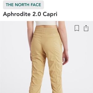 North face Aphrodite 2.0 Capri size small